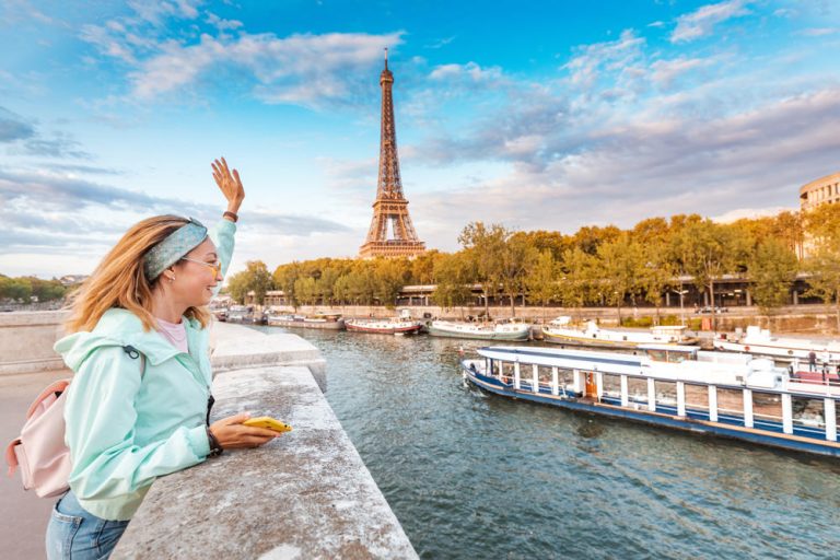 10 mejores becas para estudiar en Francia en 2023